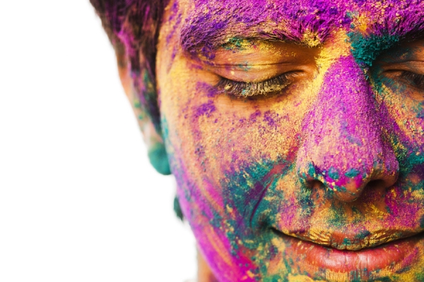 holi-color47F9BA44B-16E1-5777-1D0B-58CC87F387D8.jpg